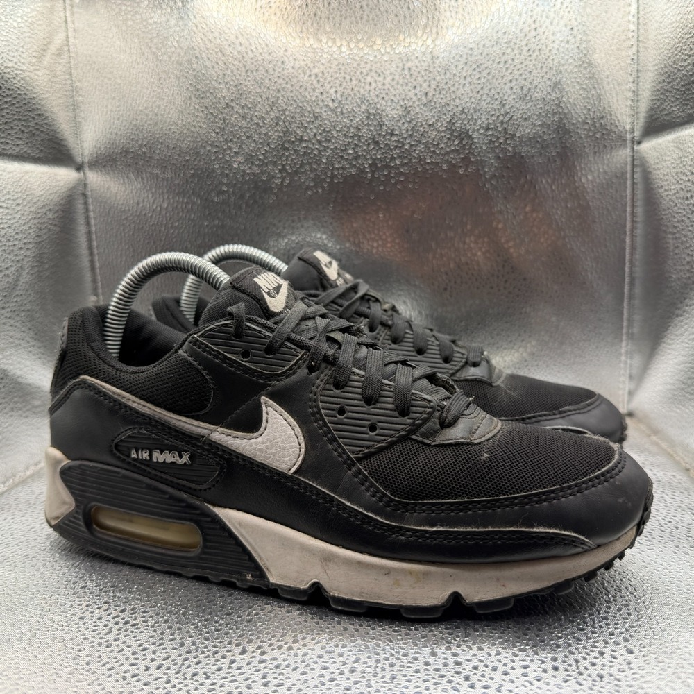 Size 9 Nike Air‎ Max 90 Black White Womens Low Top Lace-Up Sneakers DH8010-002